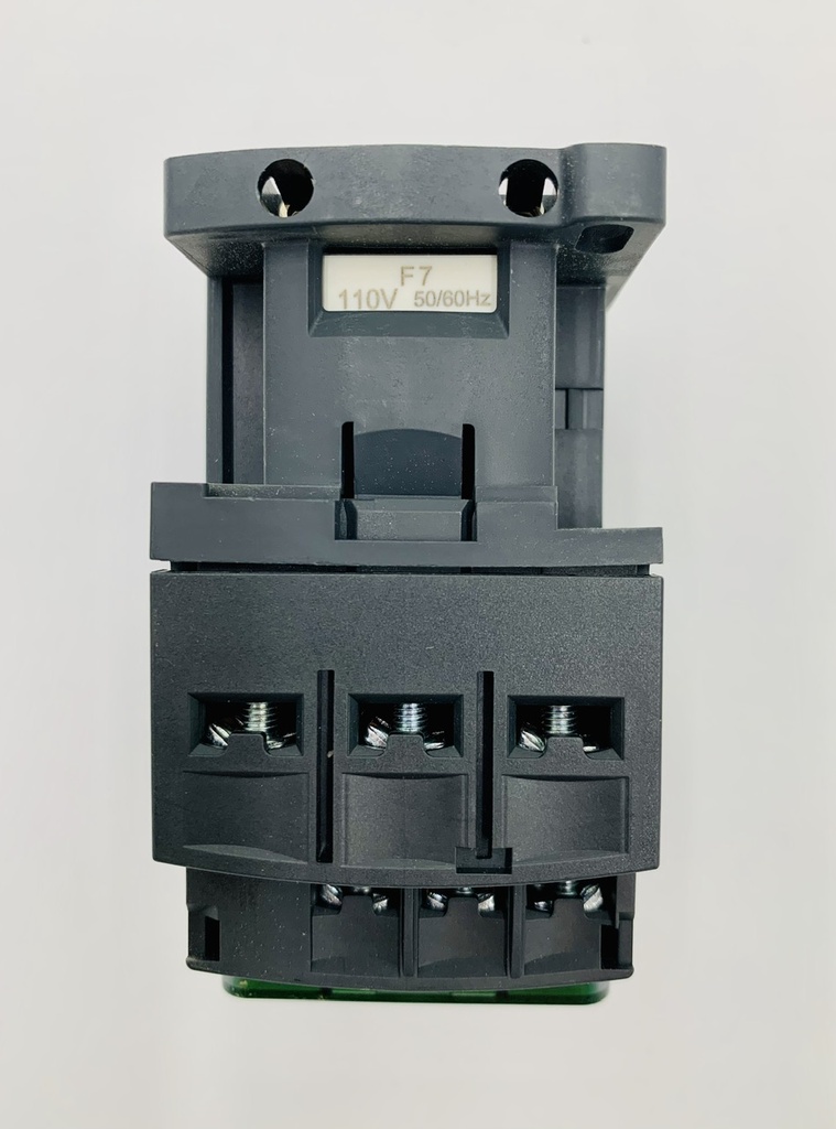 CONTACTOR SCHNEIDER BOBINA 110V DE SEGURIDAD MOD. (LC1D09F7C)