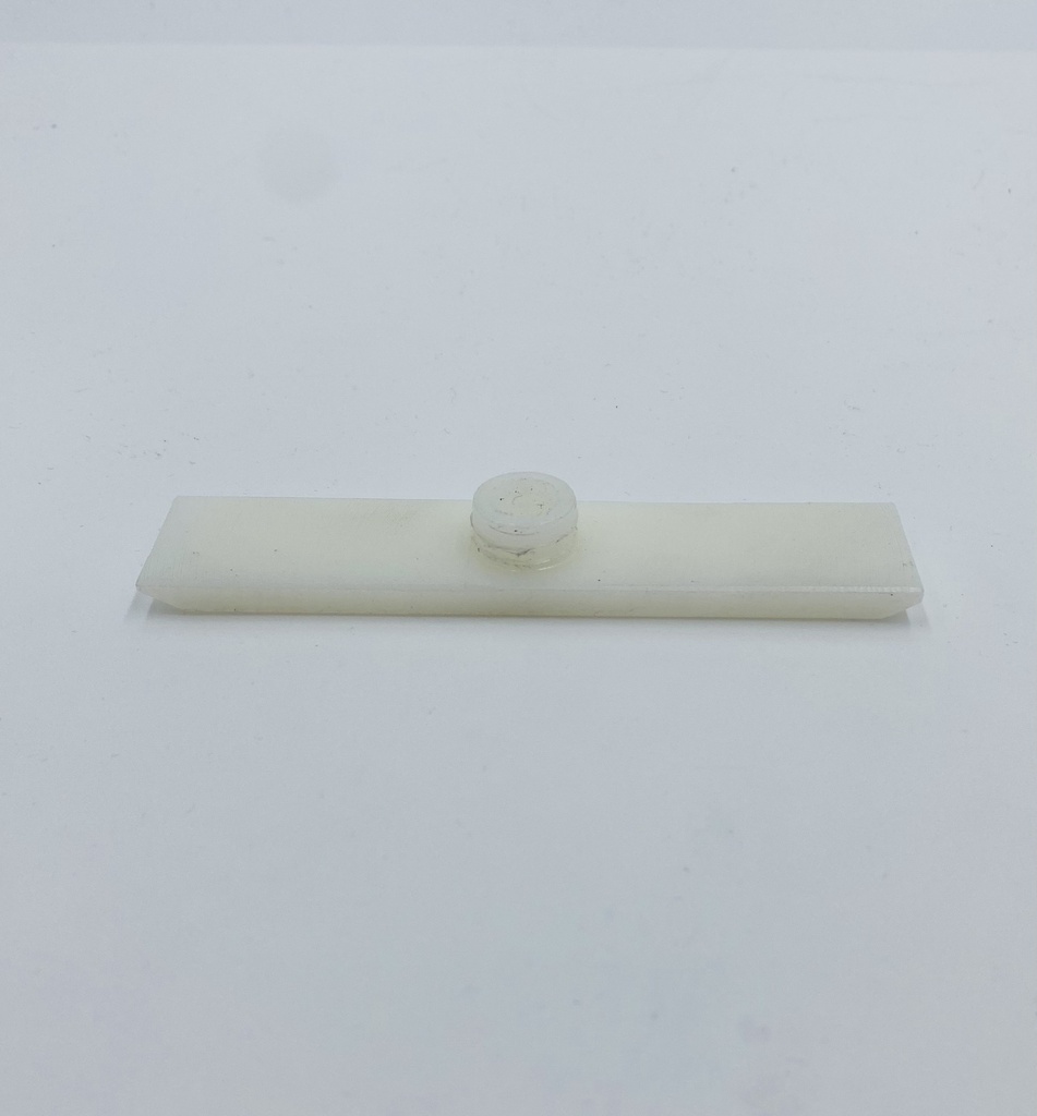 GUIADOR INFERIOR PUERTA CABINA OTIS / LCB II (FAB. DE GUIA CENTRAL EN TECHNYL 25X6X120MM )(JUZSANBE)