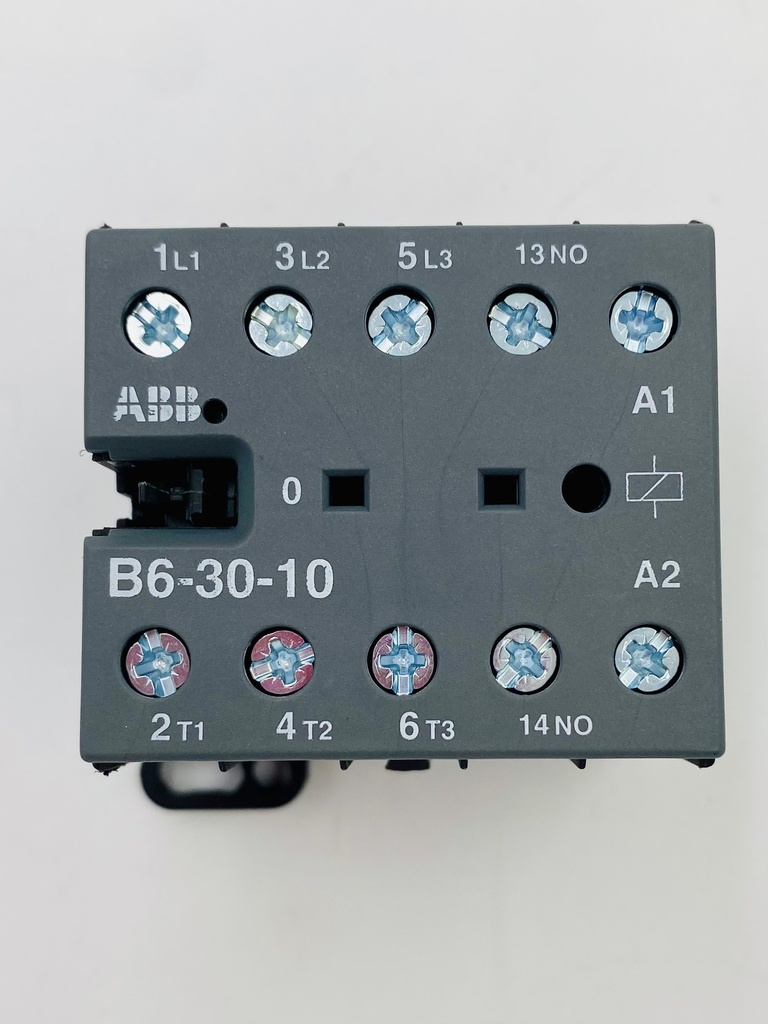 Contacto auxiliar lateral (1na+1nc) CA6-11M para B6-B7-BC6-BC7 (-30-10)